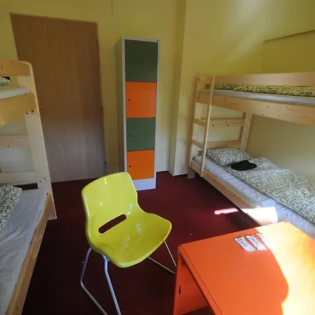 Auberge de jeunesse Fleda *
