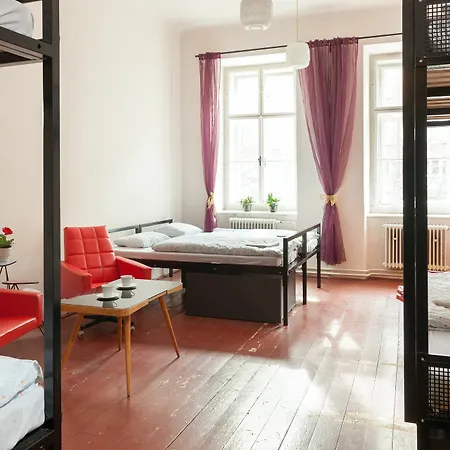 Hostel Fleda *